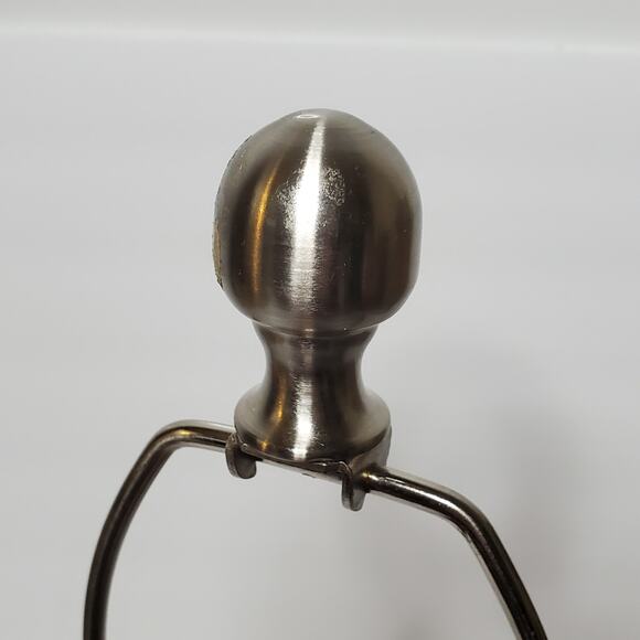 Jonathan Y White and Tan Marbled ceramic electric table lamp 21" Tall - Picture 5 of 6